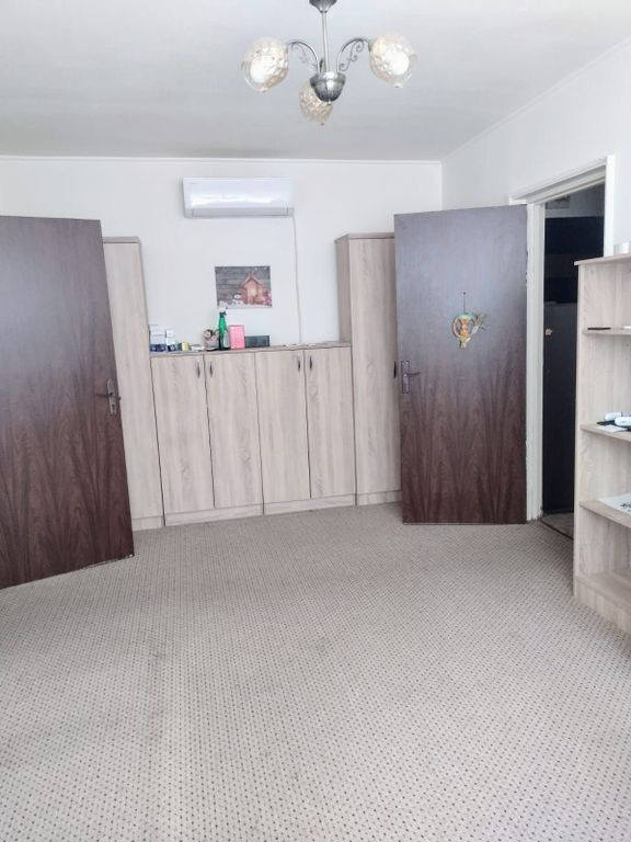 De vanzare apartament 2 camere - Alexandru Obregia