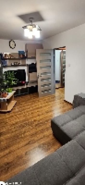 Apartament 3 camere Gemenii