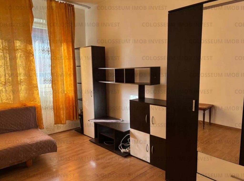 Camera de camin cu baie si bucatarie - zona Astra