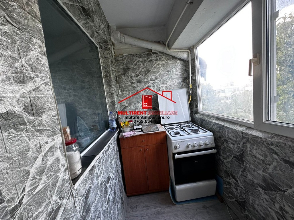 Aapartament spatios situat in zona Uttracentrala !