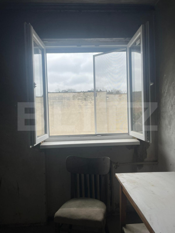 Garsoniera de vanzare, 13 mp, zona Mureseni
