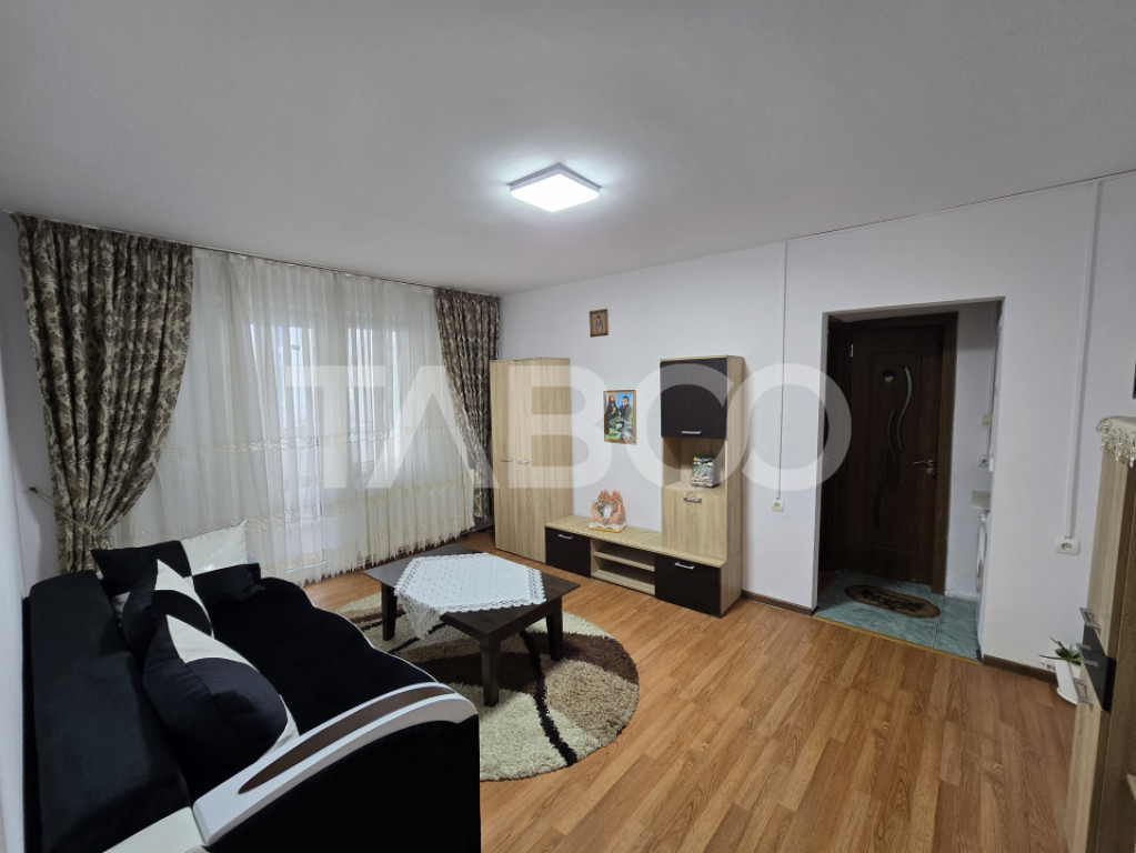 Apartament 2 camere de inchiriat 36 mpu balcon loc de parcar