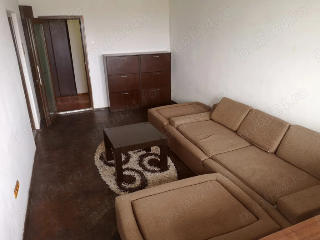 Apartament cu două camere zona Dacia