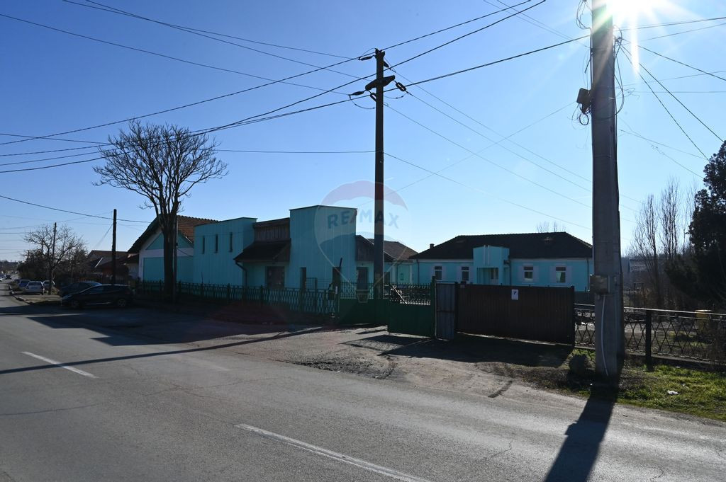 Spațiu industrial de 1,574mp de vânzare/Str Brestei