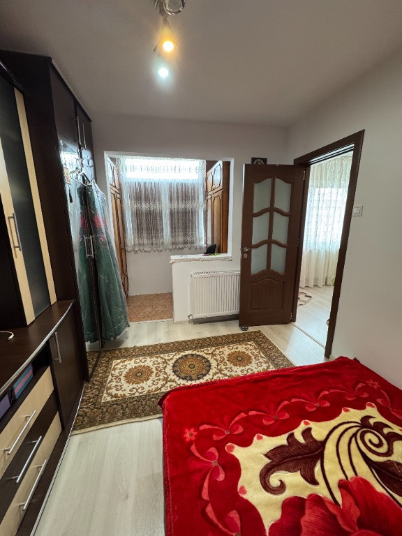 Vand apartament 2 camere ultracentral