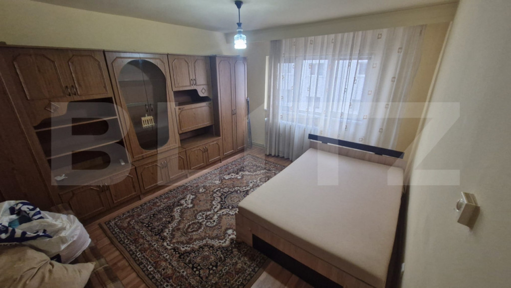 Apartament 1 camera, 31 mp, zona M-uri Cetate