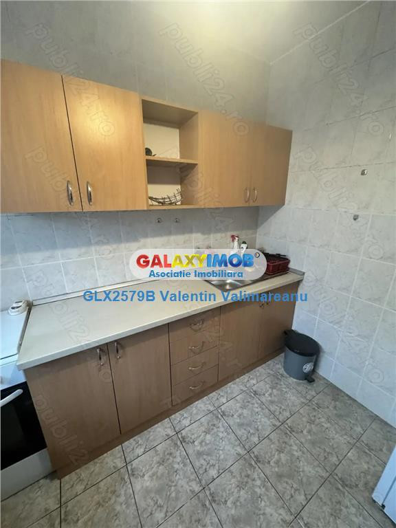 Apartament 2 camere Jiului ,renovat ,gata de mutat in el