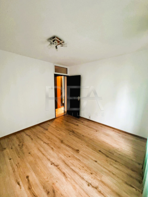 2 camere decomandat zona Colentina - Fundeni