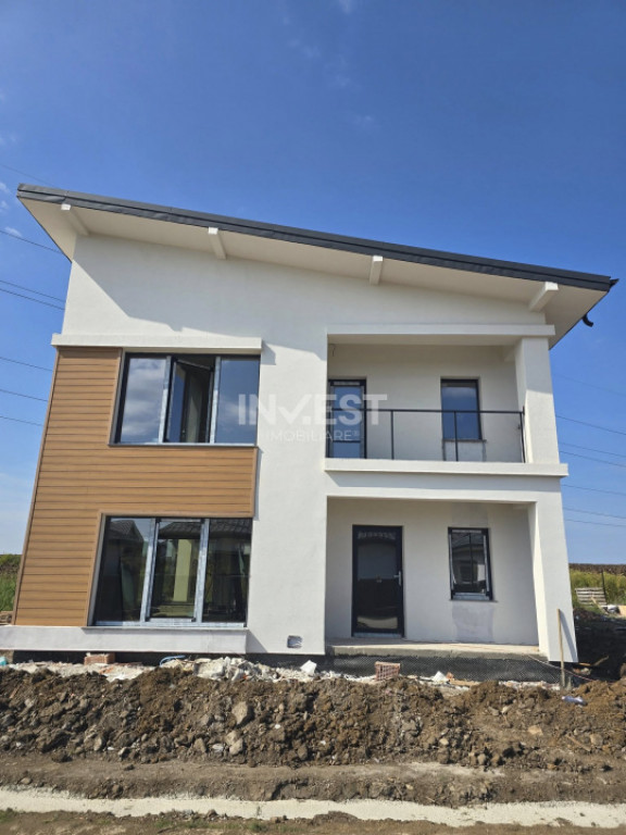 CARTIER PRIVAT, CASA 4 CAMERE, 2 BAI, MIROSLAVA , PLACA DE B