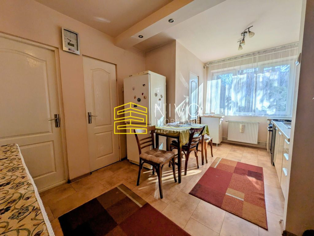 Apartament 2 camere – Tg. Mureș – Tudor – Str. Mol...