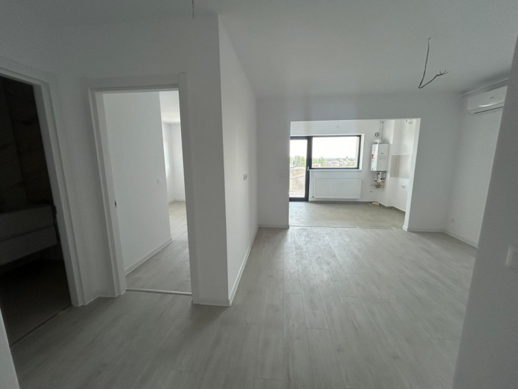 Apartament 2 Camere -Complex NOU / Hils Republica / Comision