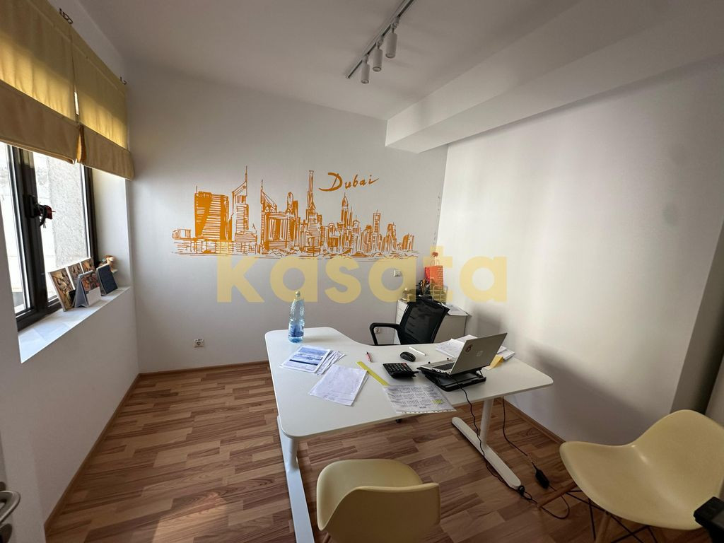 APARTAMENT 3 CAMERE | DOROBANTI