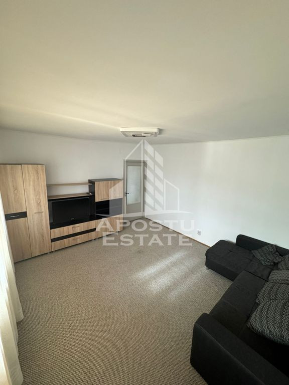 Apartament 3 camere, centrala proprie, zona Spitalul Jude...