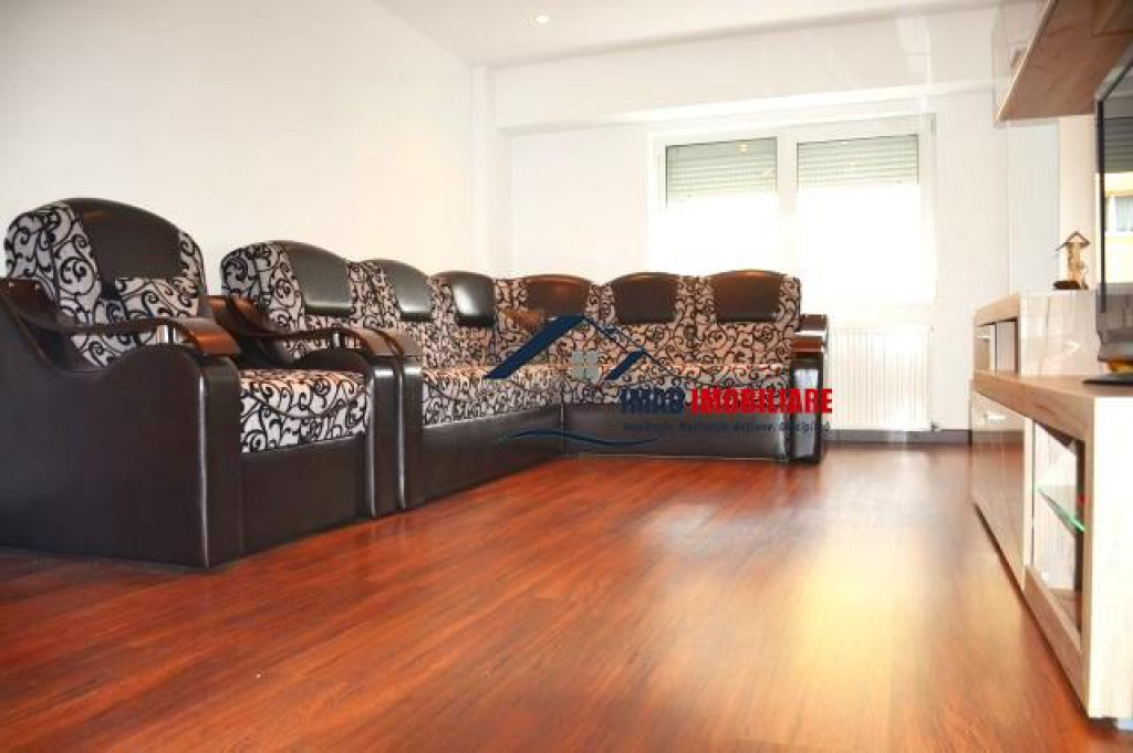 Oportunitate achizitie apartament 3 camere renovat, mobilat,