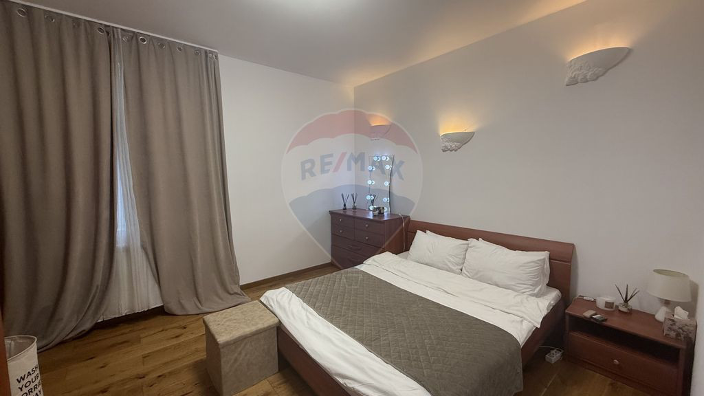 Apartament cu 3 camere pe Nicolae Iorga plus boxa