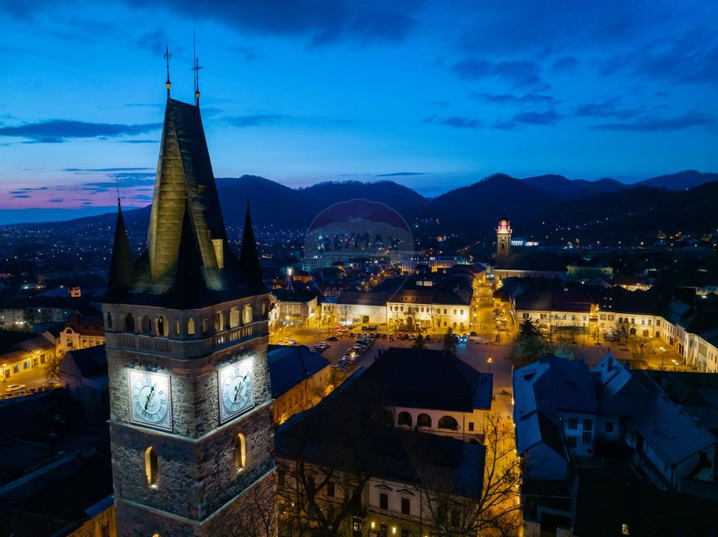 UNIQUE PROPERTY IN THE HISTORIC CENTER OF BAIA MARE – F...