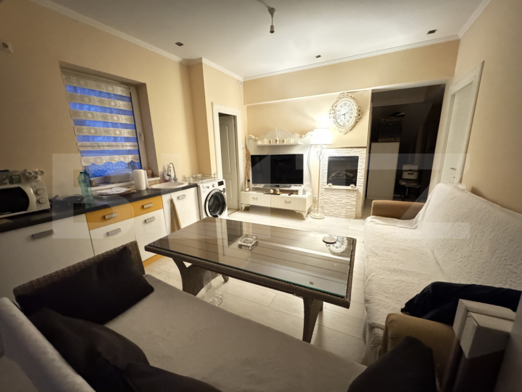 Apartament 3 camere semidecomandat cu terasă, Breazu