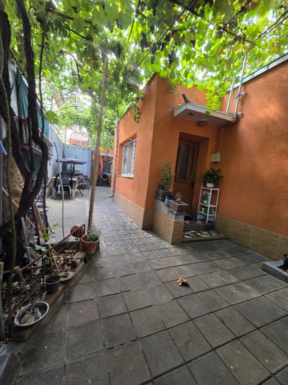 Casa zona Stefan Cel Mare