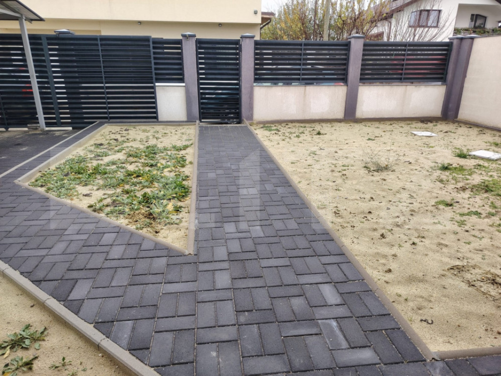 Casa P+M, 180 mp, teren 300 mp, zona Damila