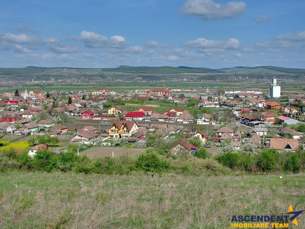 Vila individuala,3 dormitoare cu bai proprii, teren 660 mp,a