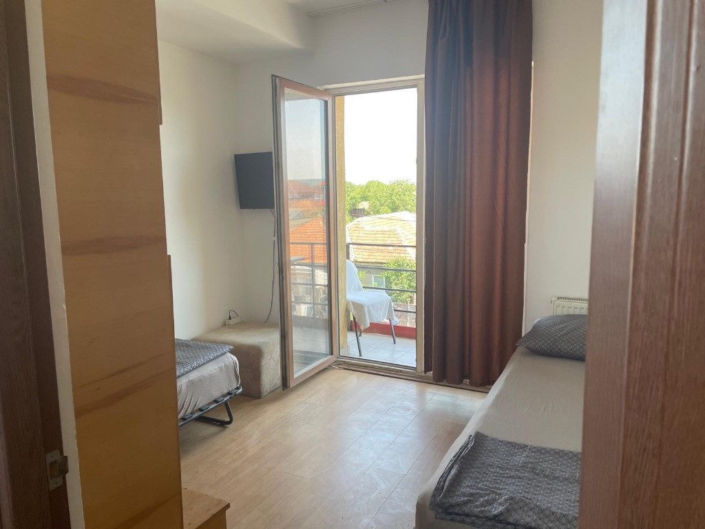 Vand apartament 3 camere cartier bulgaria cluj napoca