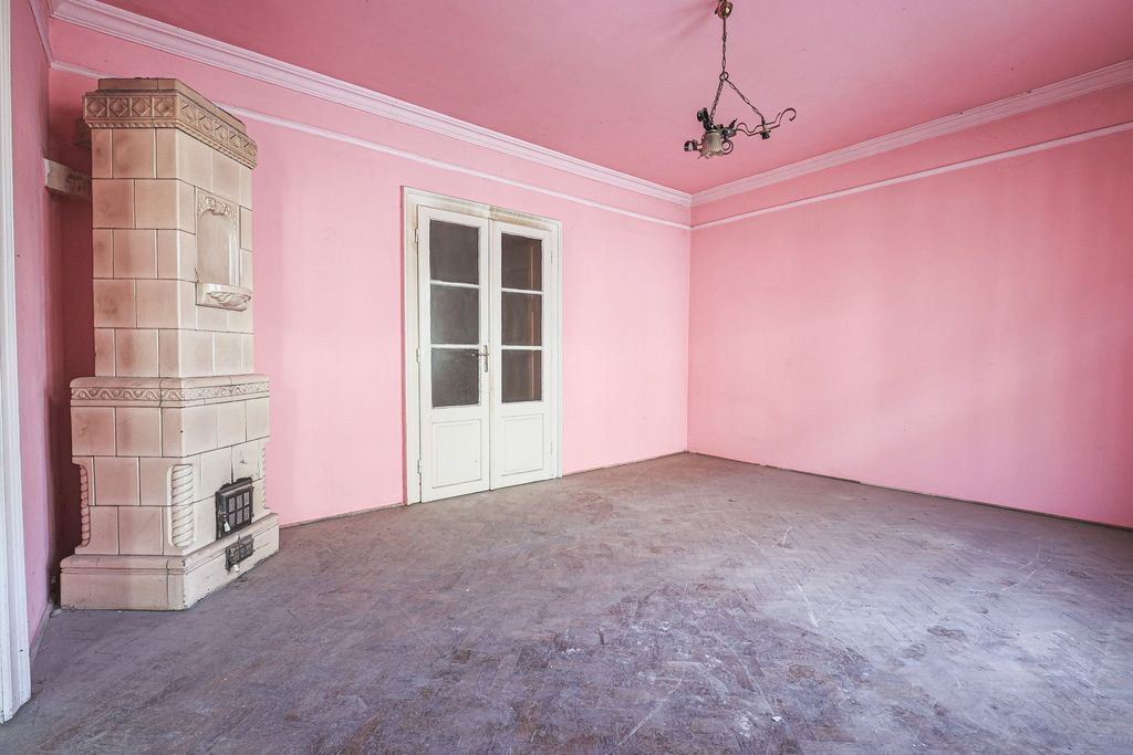 Proiect de clinică sau birouri în centru – casă cu d...