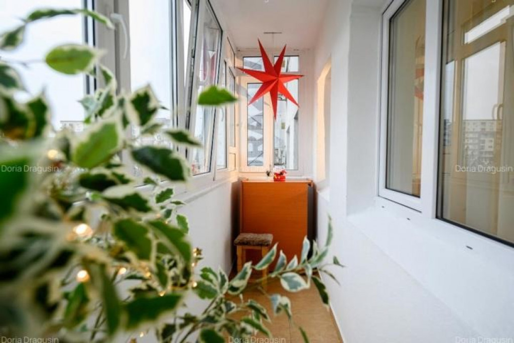 Dristor etaj 4 semidecomandat