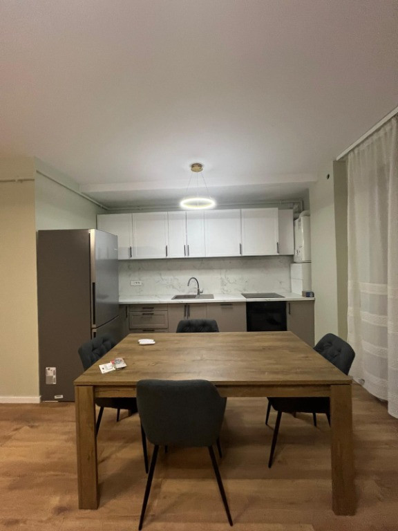 Inchiriez apartament 3 camere 67m² zona Vivo Urbano Panoramic Floresti