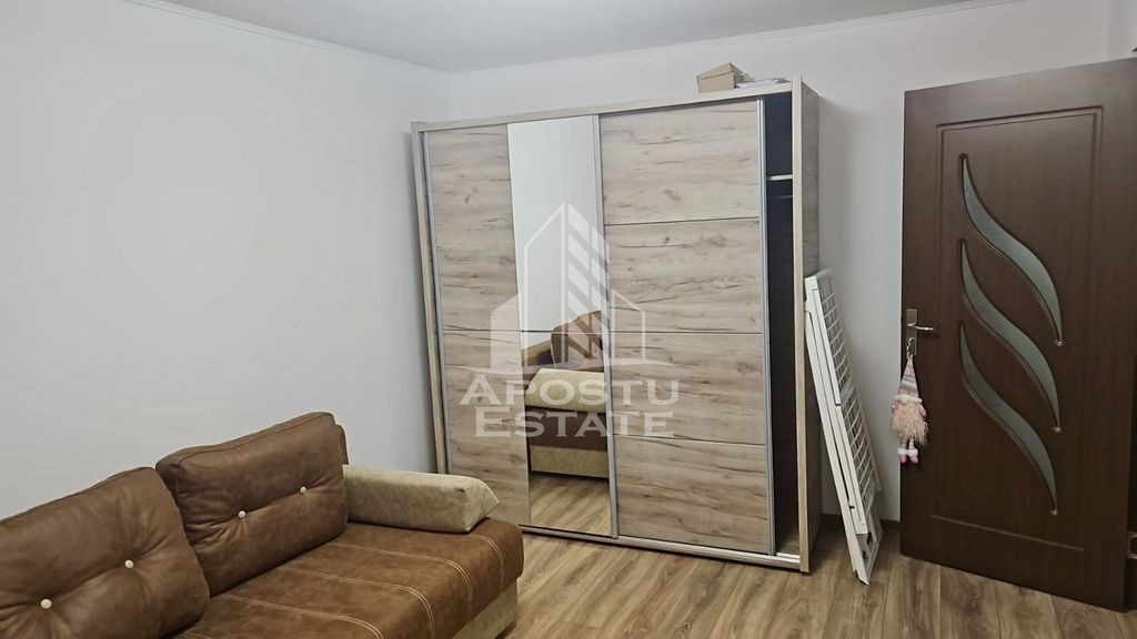 Apartament cu o camera, AC, zona Lunei