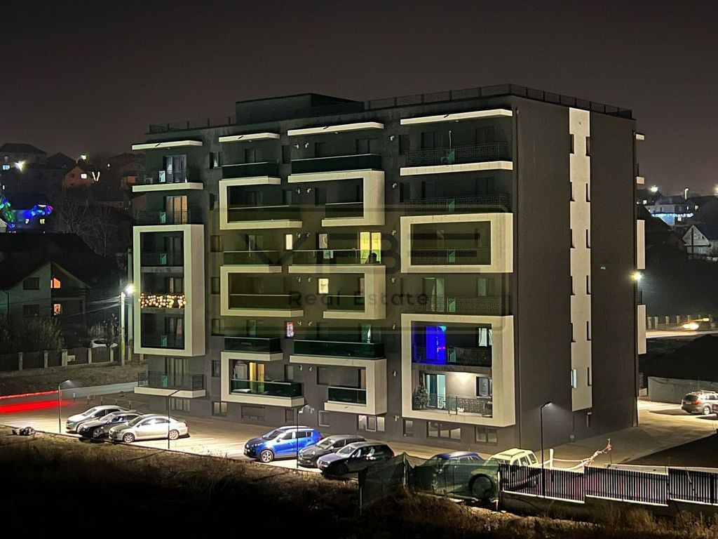 Apartament 1 camera NEMOBILAT/BIROU Bucium