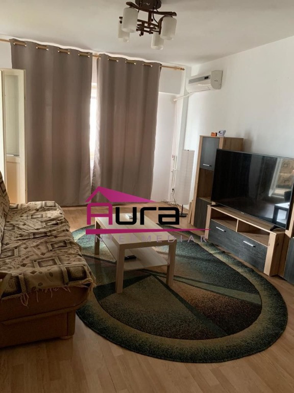 Inchiriez apartament 2 camere Str.Victoriei,zona Scoala Nr.6