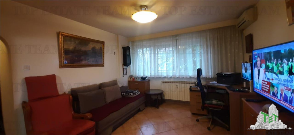 Apartament de , 2 camere, ultracentral , Campineanu