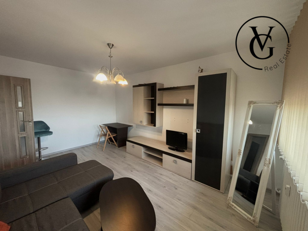 Ap 2 cam-Casa de cultura - loc de parcare inclus- pet frien