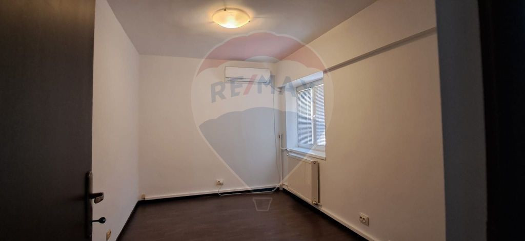 INCHIRIERE DUPLEX LUX