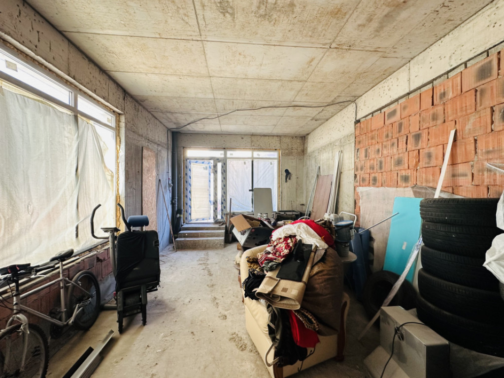 Spatiu comercial premium 126,40 mp, super vad comercial Tine