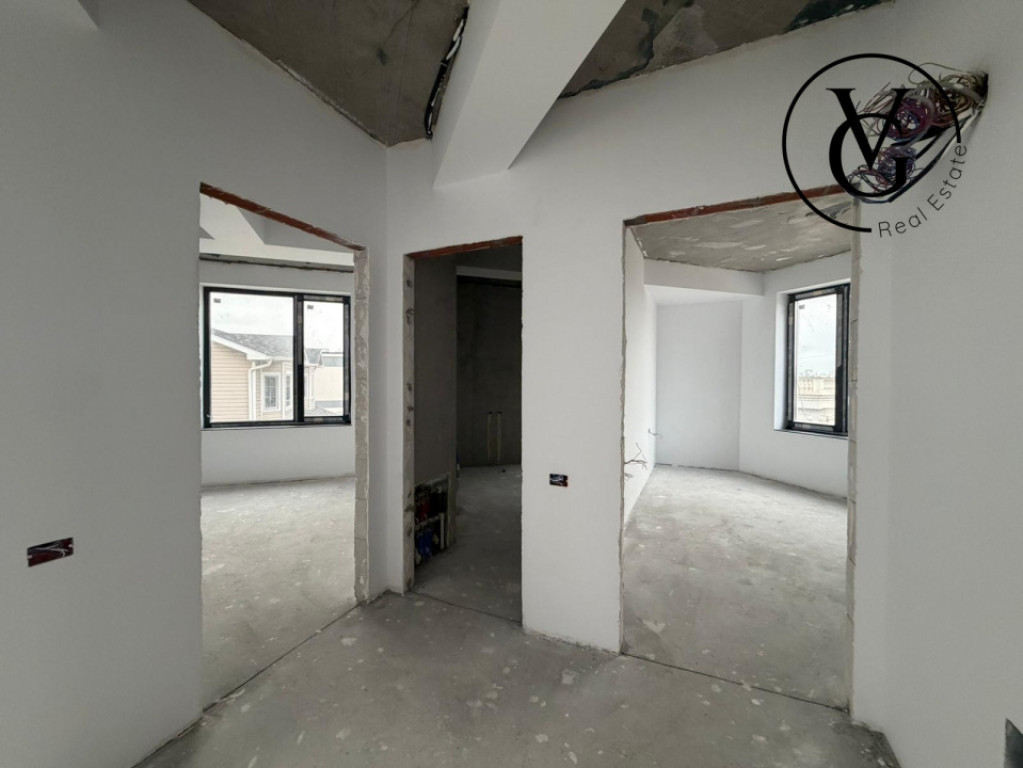 Vila noua | vedere la lac | Constanța, Palazu Mare