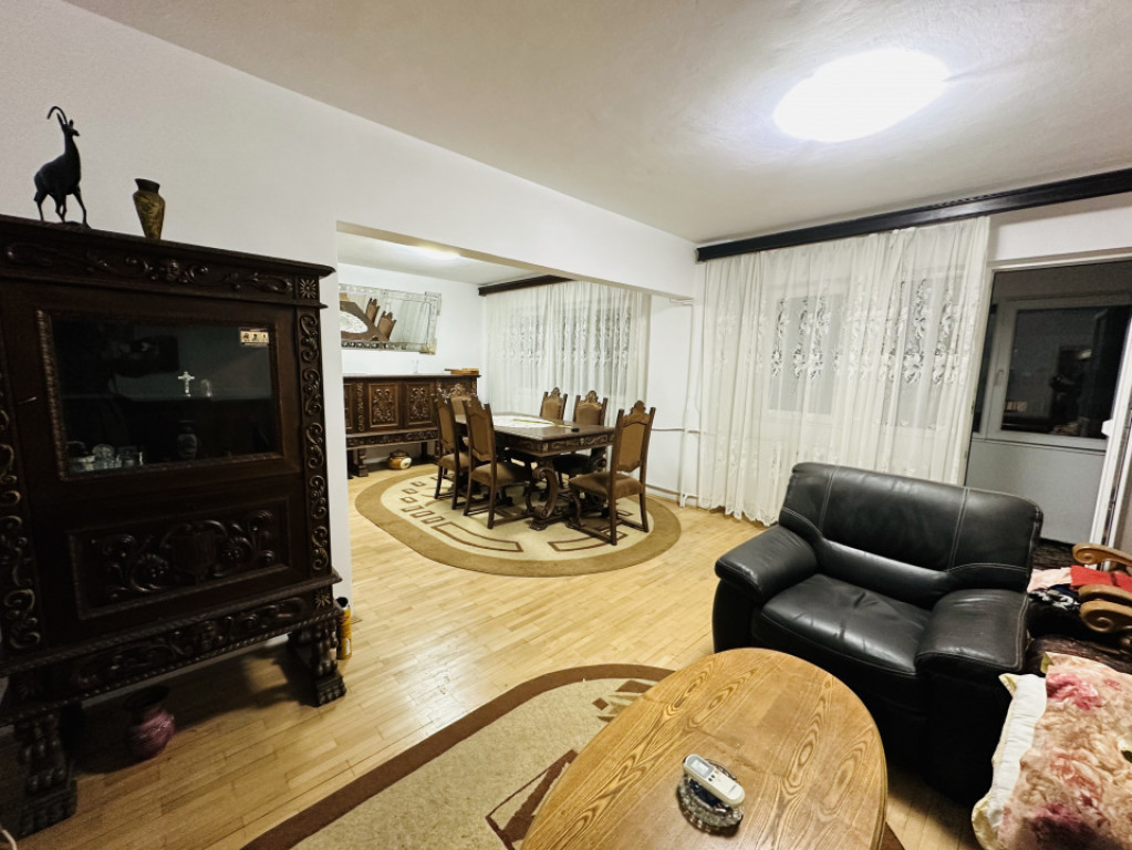 Apartament 4 camere - Sos Pantelimon- Parcul Morarilor