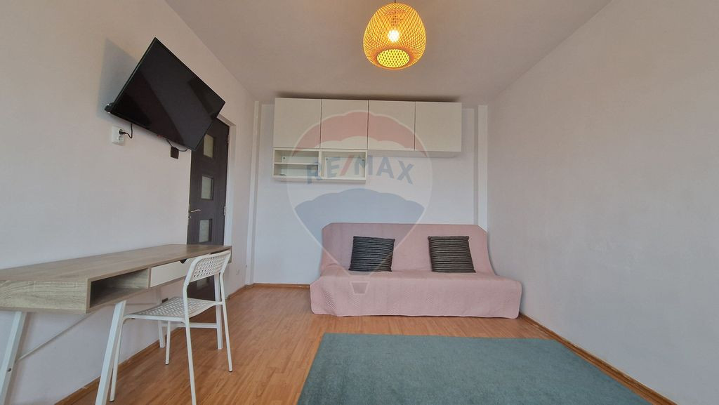 Apartament 2 camere decomandat, Ștefan cel Mare, la 1 mi...