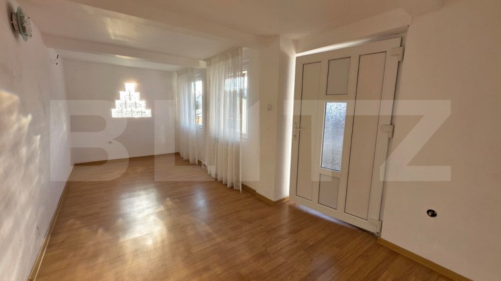 Casa de inchiriat – zona centrala, 80 mp utili, 350 mp ter