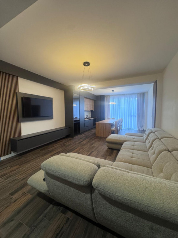 Apartament 3 camere, mobilat si utilat modern, Radauti