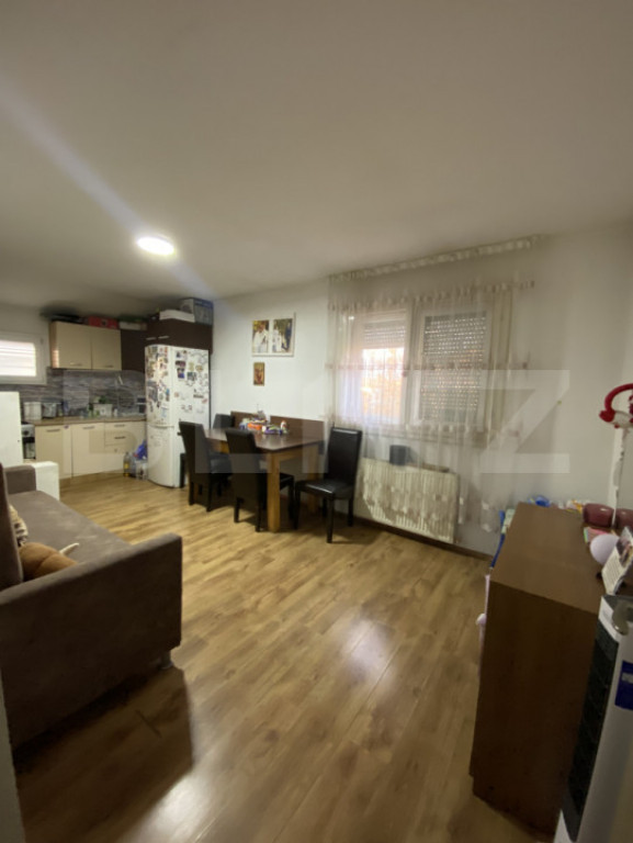 Apartament de vânzare – zona Decebal, lângă Forța Zero
