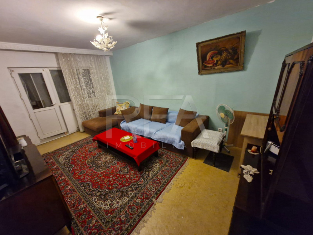 Apartament cu 3 camere la 8 minute de metroul 1 Decembrie 19