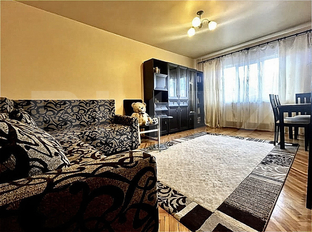 Apartament 3 camere, 70 mp, zona Aradului