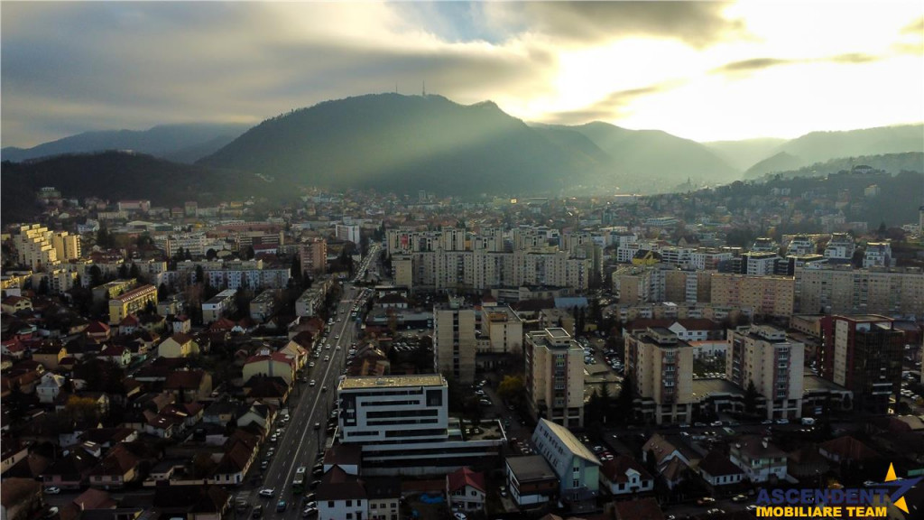 Apartament in vila, Central, cu potential birouri rezidenti