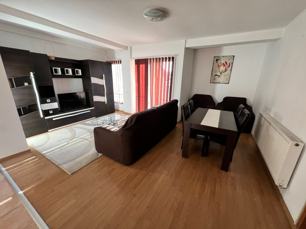 INCHIRIEZ apartament 3 camere ,zona Kaufland-Strand