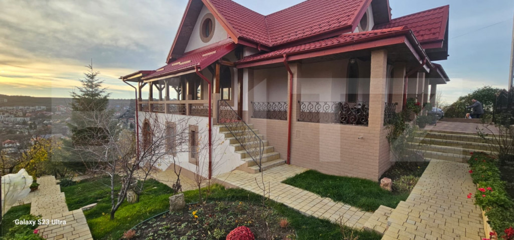 Casă individuala, 538 mp, zona Bucium