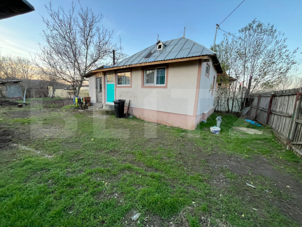 Casă de vânzare, 420 mp teren