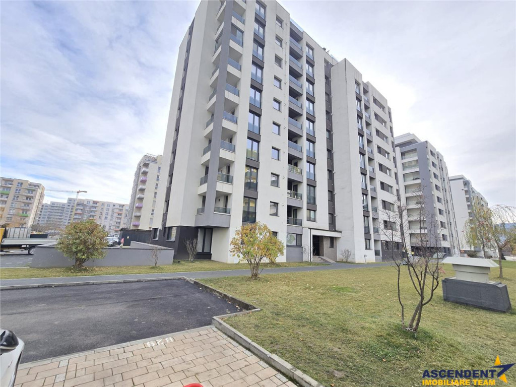 Tur 3D! Apartament 2 camere, parcare, aria Coresi Mall, Trac