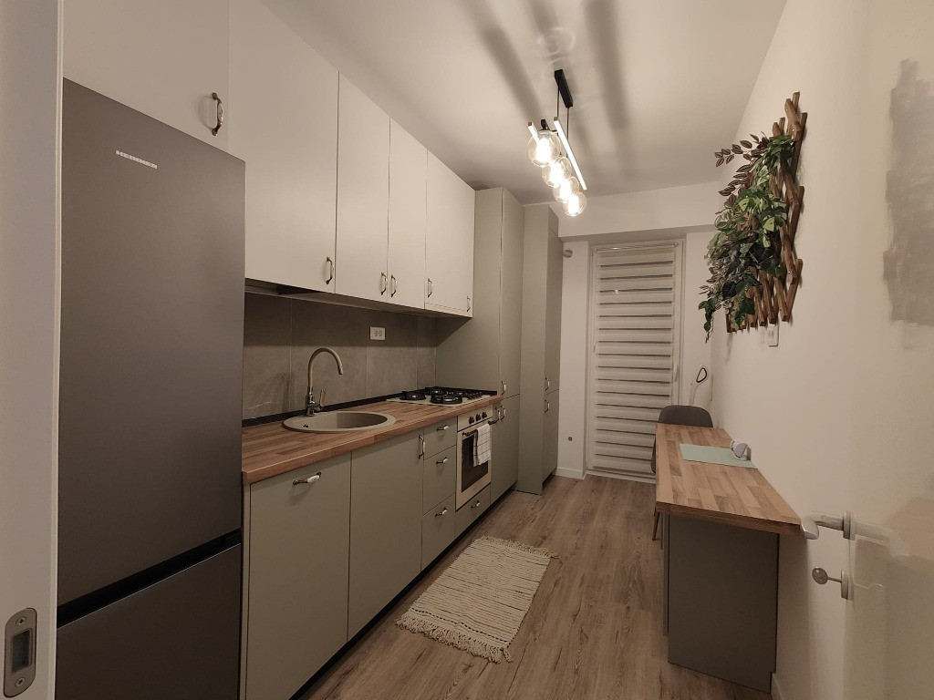 Studio in Estoria City, langa Hils Brauner, metrou Nicolae Teclu