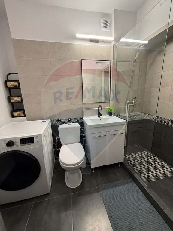 Apartament cu 2 camere de închiriat în zona Brazda lui ...